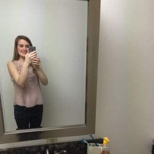 Meet your Posher, Bethany